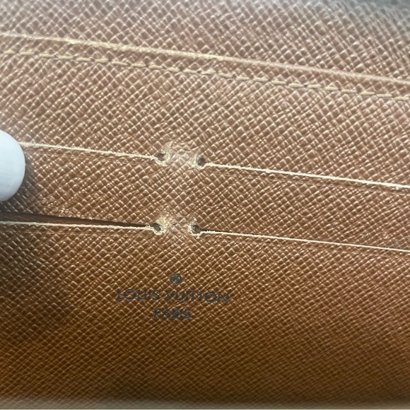 LV Zippy Monogram Wallet - Picture 11 of 11